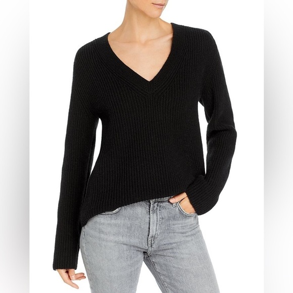 Vince Black Ribbed V-Neck 100% Cotton Long Sleeve Size Small Sweater - Picture 1 of 10